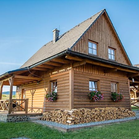 Liptovske Chaty Liptovský Mikuláš Exterior foto